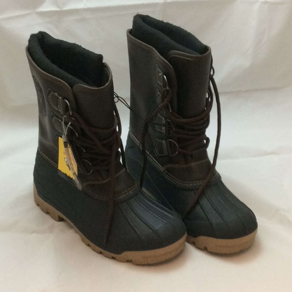 Herman’s survivors size 7 new